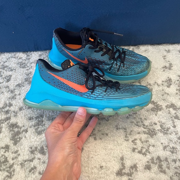 NIKE KD 8’s  “road game” size 5.5 kids - Picture 1 of 8